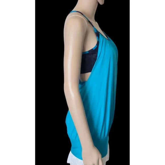 Lululemon No Limits Tank blue Shelf Bra Open Sides Fitness Tank size 4 - Picture 2 of 6